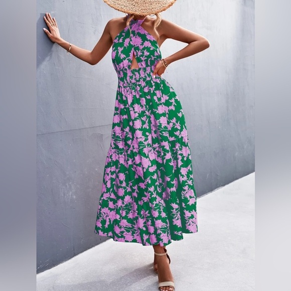 Floral Halter Maxi Dress Green Pink Tiered Vacay Cruise Ruffle Shirred Resort XL - Picture 3 of 10